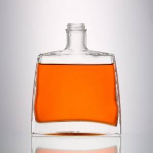 unique clear glass 700 ml flat shape liquor bottle