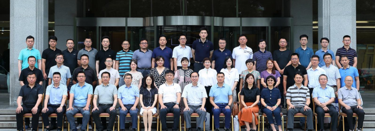 Forberedelse av ekspertkomiteen for internasjonalt samarbeid, Zhang Jun, daglig leder i Panran, fungerer som medlem av den forberedende komiteen