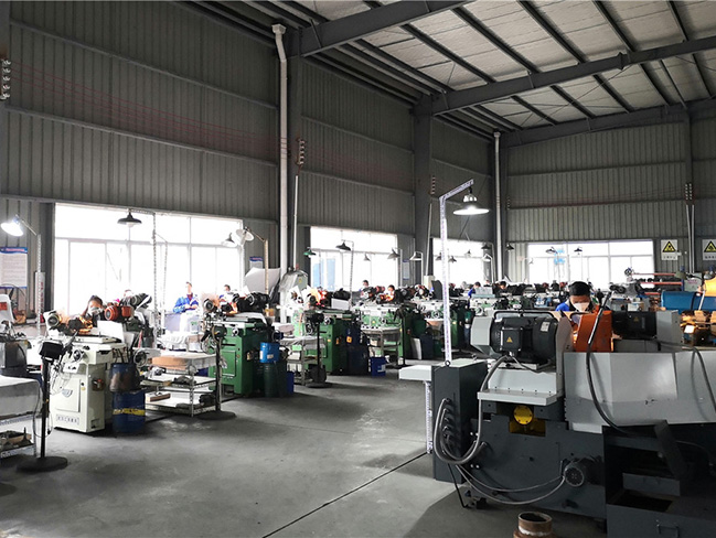 Profesjonalny zespół techniczny produkcji oraz zaawansowany sprzęt produkcyjny sprawiają, że PASSION staje się wiodącym przedsiębiorstwem w tej dziedzinie.