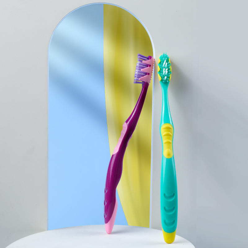 Ручная зубная шчотка для чысткі мовы і масажу дзёсен