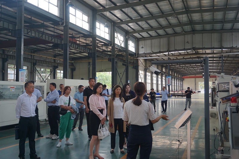 عقدت شركة Sichuan Senpu Pipe Co.، Ltd. "اجتماع شراء السلسلة الصناعية لمنطقة Jingyang والطلب