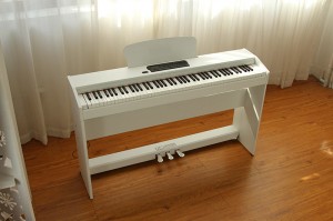 Plume Digital Console Piano YY-DL02