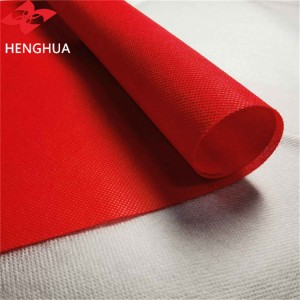 Engros 70gsm rød 100% polypropylen ikke-vevd spunbond stoff pakkestoff for handleposer
