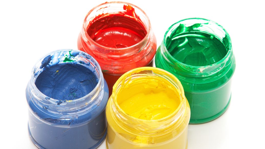 Tại sao sự phân tán sắc tố lại quan trọng trong sản xuất sơn?
