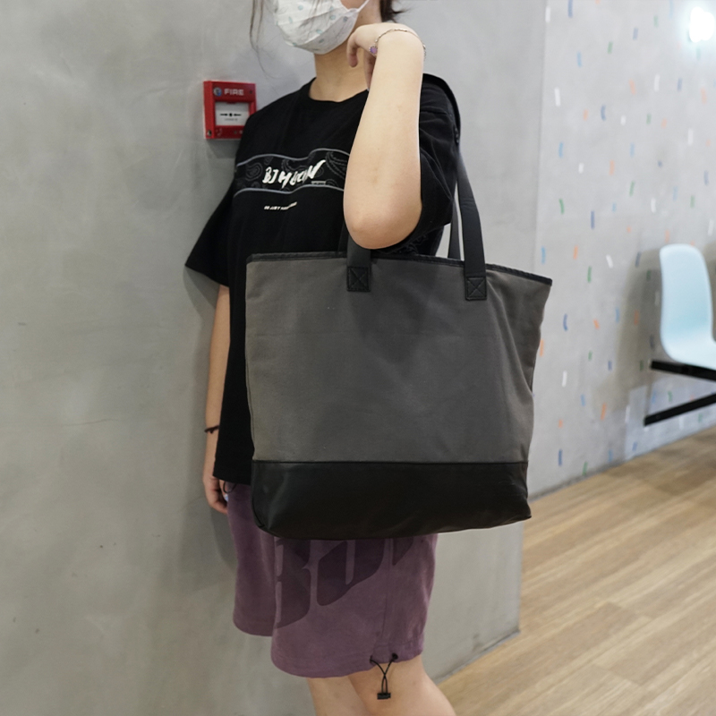 What is Heavy Duty Canvas Tote Bag?