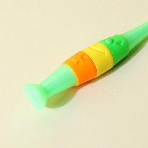 Дзіцячая зубная шчотка з сіліконавай ручкай супраць слізгацення