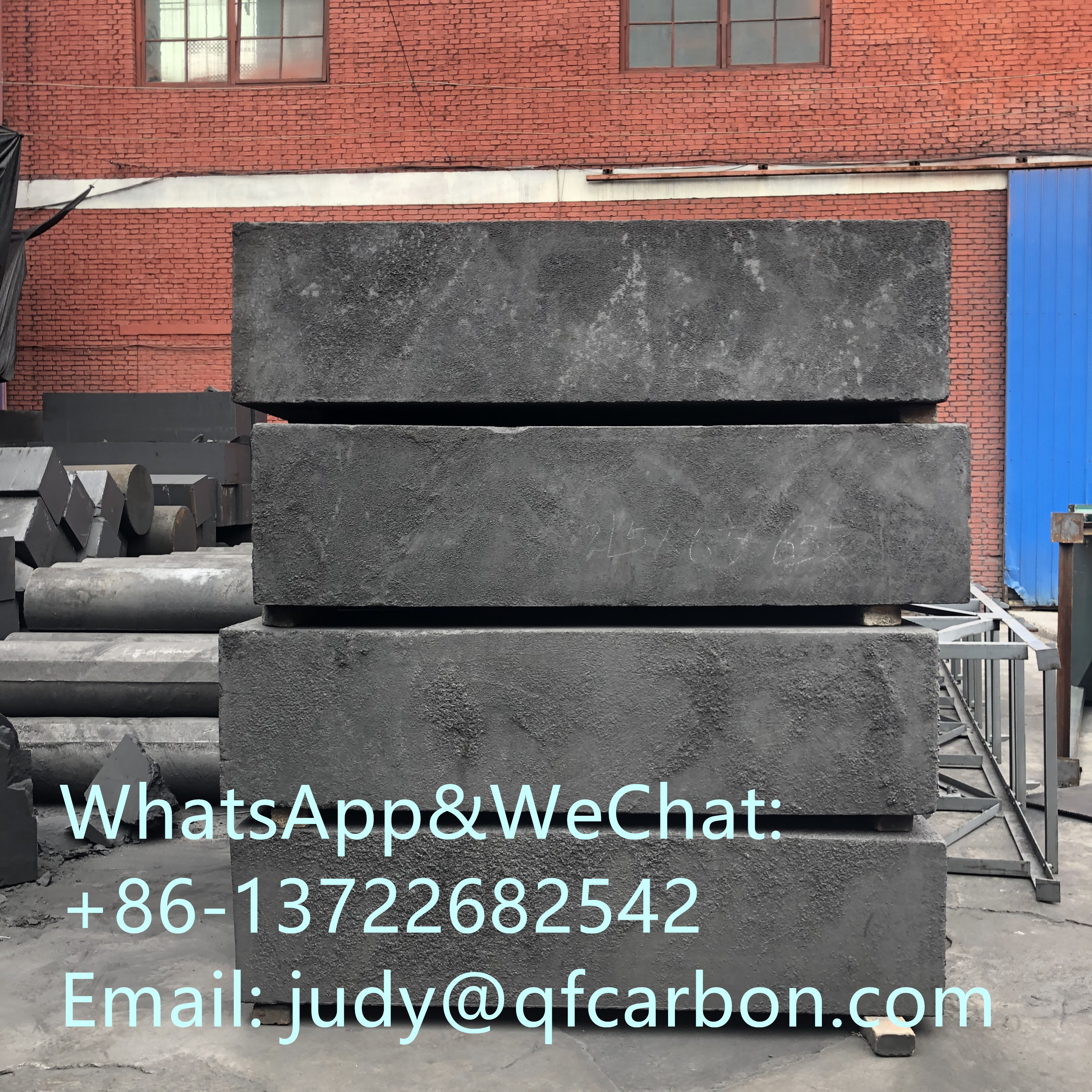 RP/HP/UHP High Quality Graphite Electrode Anode Carbon Block Price Featured Image