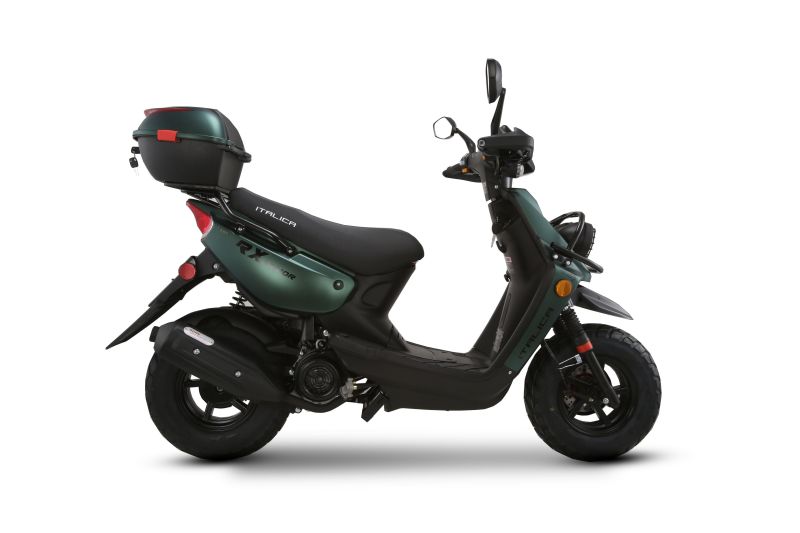 Scooting Stars | Top 10 BEST Maxi-Scooters of 2023 | Visordown