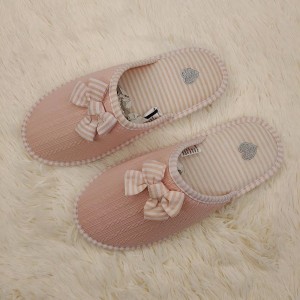 Manufacturer Of Japanese Wooden Clogs - Ladies indoor slippers side binding textile heart logo – QFSY