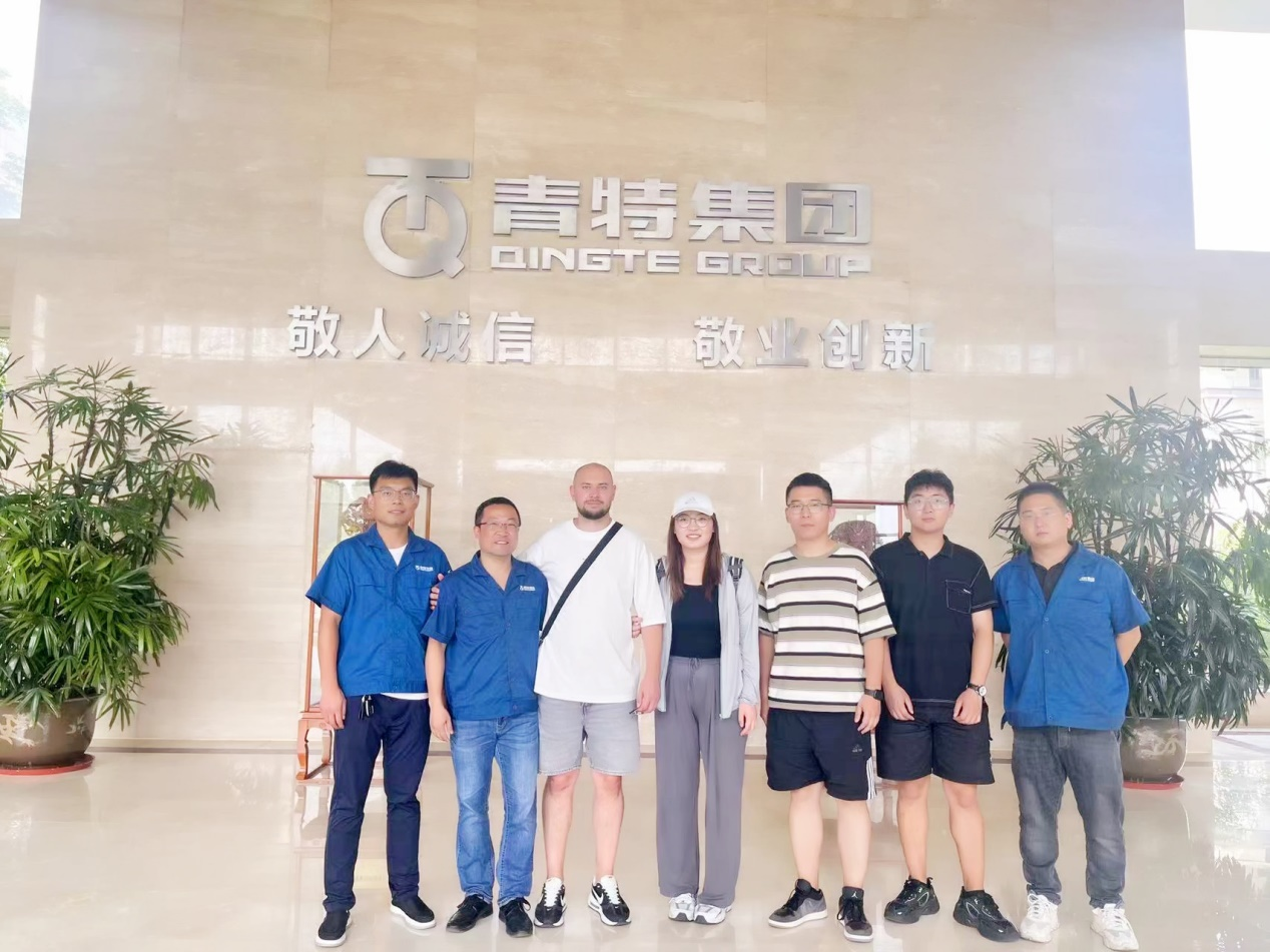 Welcome Russia Customer To Visit Qingte Group