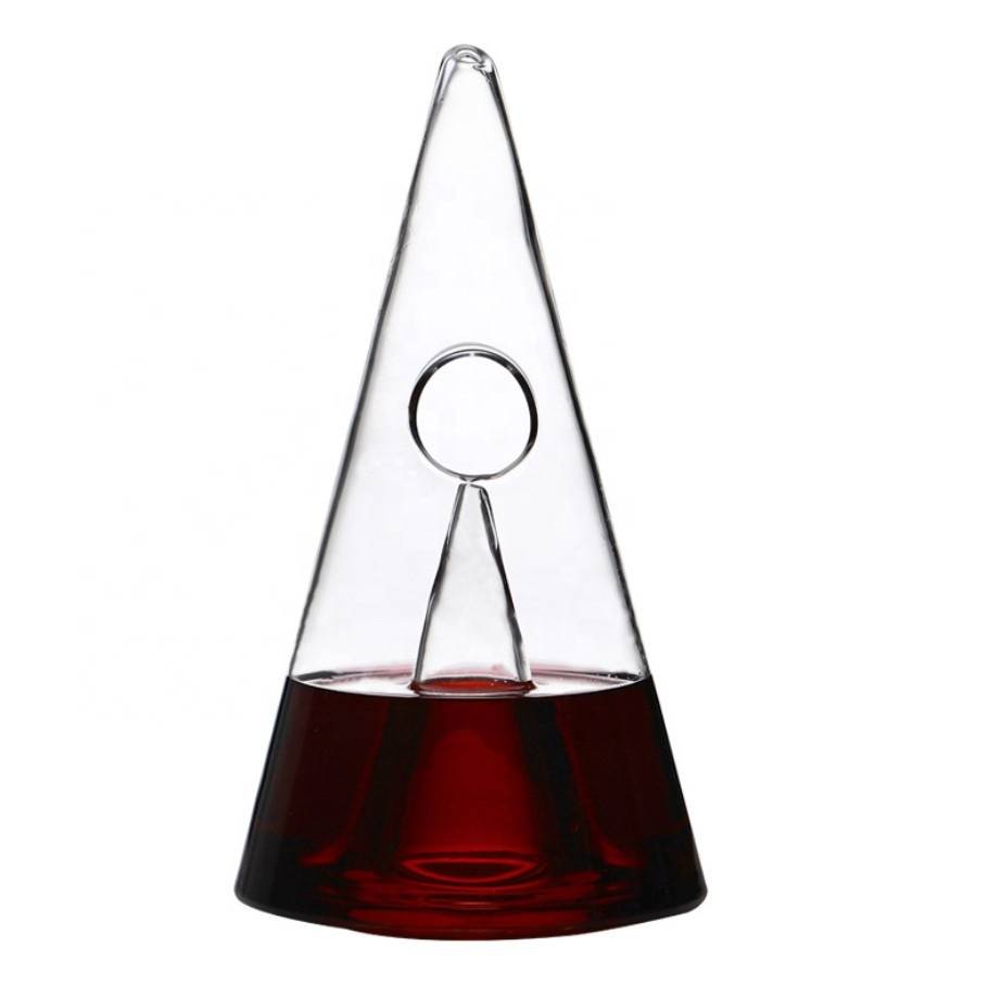 New design high quality pyramid shape red wine glass decanters for sale