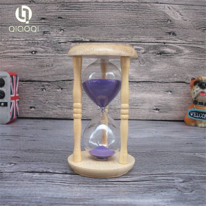 Wooden round timer hourglass 10 minutes