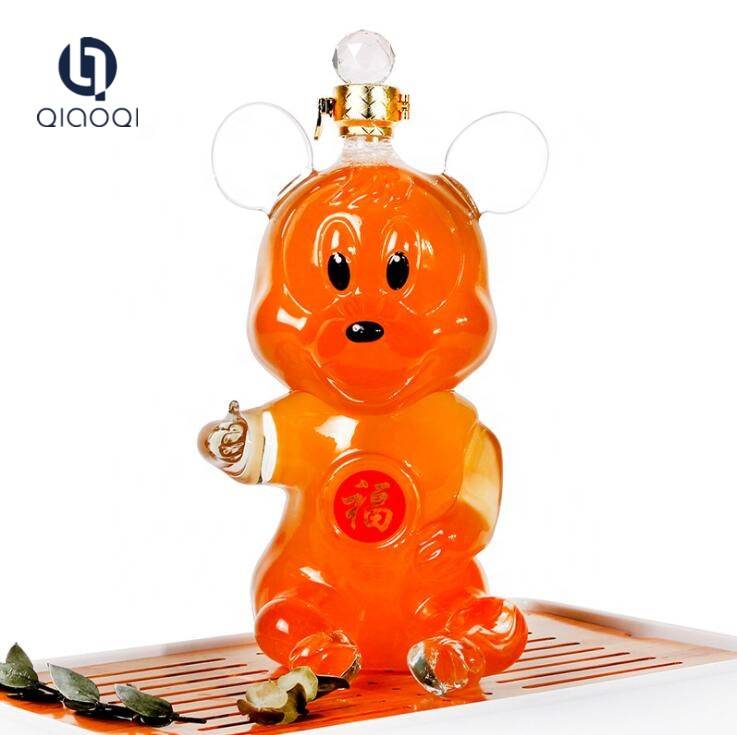 Hot Sale Craft Gift Animal Mickey Mouse Shaped Glass Decanter Wine Bottle
