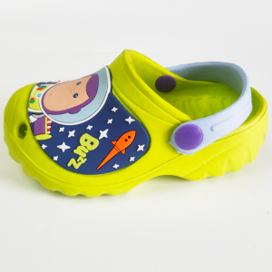 2022 Trẻ em EVA Guốc đồ chơi Chặn giày cao su trên