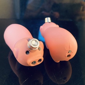 Χονδρικό Creative Piggy Double-Fire Lighter Pig Nose Fire-Breathing Χαριτωμένος εξατομικευμένος προσαρμοσμένος φουσκωτός αναπτήρας