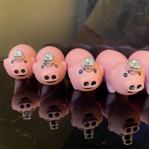 Wholesale Creative Piggy Sau Biyu Wuta Alade Hanci Wuta Mai Numfasawa Kyawawan Keɓaɓɓen Keɓaɓɓen Fitilar Ƙunƙarar Wuta
