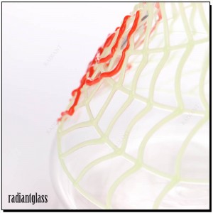 10,2″ Veleprodaja tamno-svjetleće paukove čaše Bong staklena cijev za vodu
