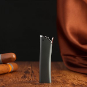 Дебанг цигарета Нови производ једнобојни упаљач са отвореним пламеном за паљење на велико рекламирање поклон упаљач Произвођач на велико