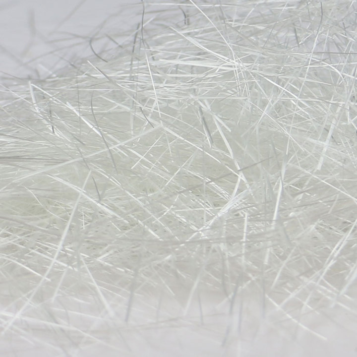 Glasfiber hackade trådar för nålmatta