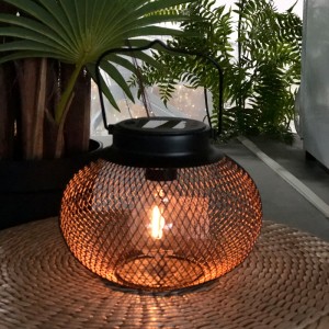 QRF Hot Selling Unik Design Outdoor Iron Solar Lantern