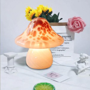 QRF အထူးရောင်းအားကောင်းသည့် ဒီဇိုင်းပုံစံ Mushroom Shape ဘက်ထရီပါဝါ စားပွဲတင်မီးအိမ်