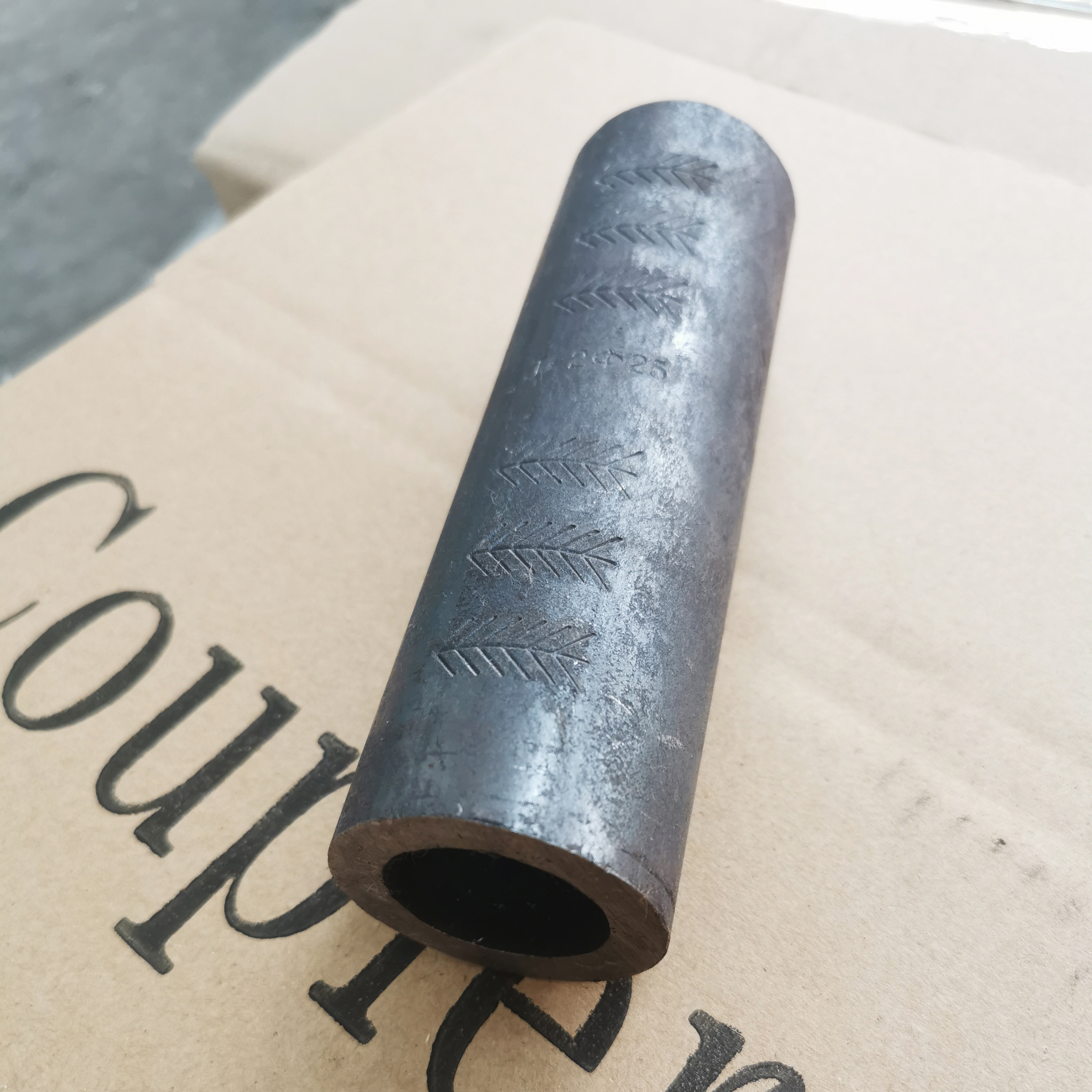 Bolted Rebar Coupler ສໍາລັບການເຊື່ອມຕໍ່ເຫຼັກກ້າ 12-50mm ມາດຕະຖານ Cold Forged Rebar Coupler