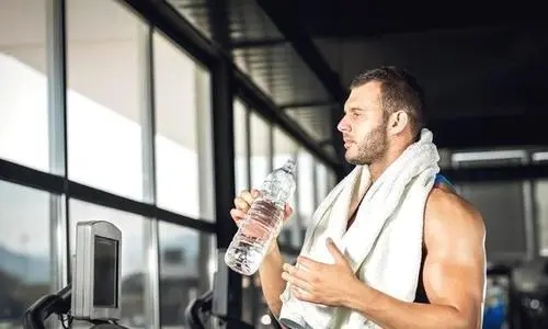 How to replenish water correctly for fitness, including the number and amount of drinking water, do you have any plan?