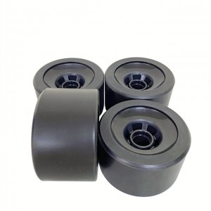 កង់ជិះស្គីអគ្គិសនី 100X58mm ពណ៌ខ្មៅ 5610Pc រន្ធខ្មៅវែង Buckle PU Skateboard Wheels
