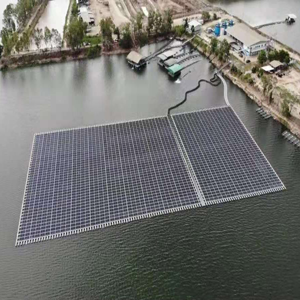 El proyecto de la central eléctrica fotovoltaica flotante AMATA en Tailandia
