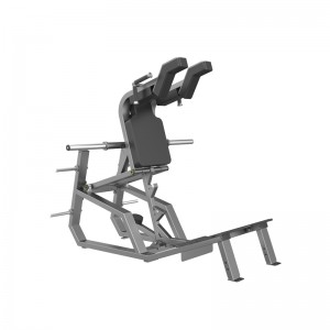 Komercinėje sporto salėje naudokite fitneso įrangą „Super V-Squat Machine“.