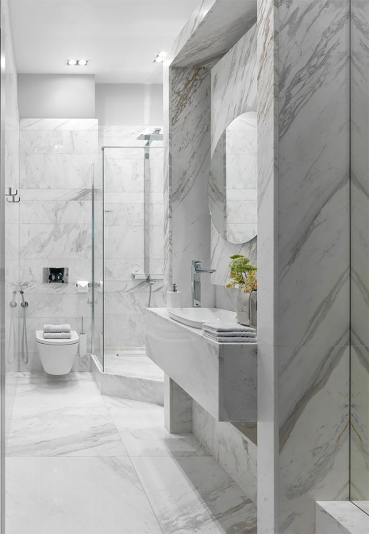 1i salle de bain en marbre volakas