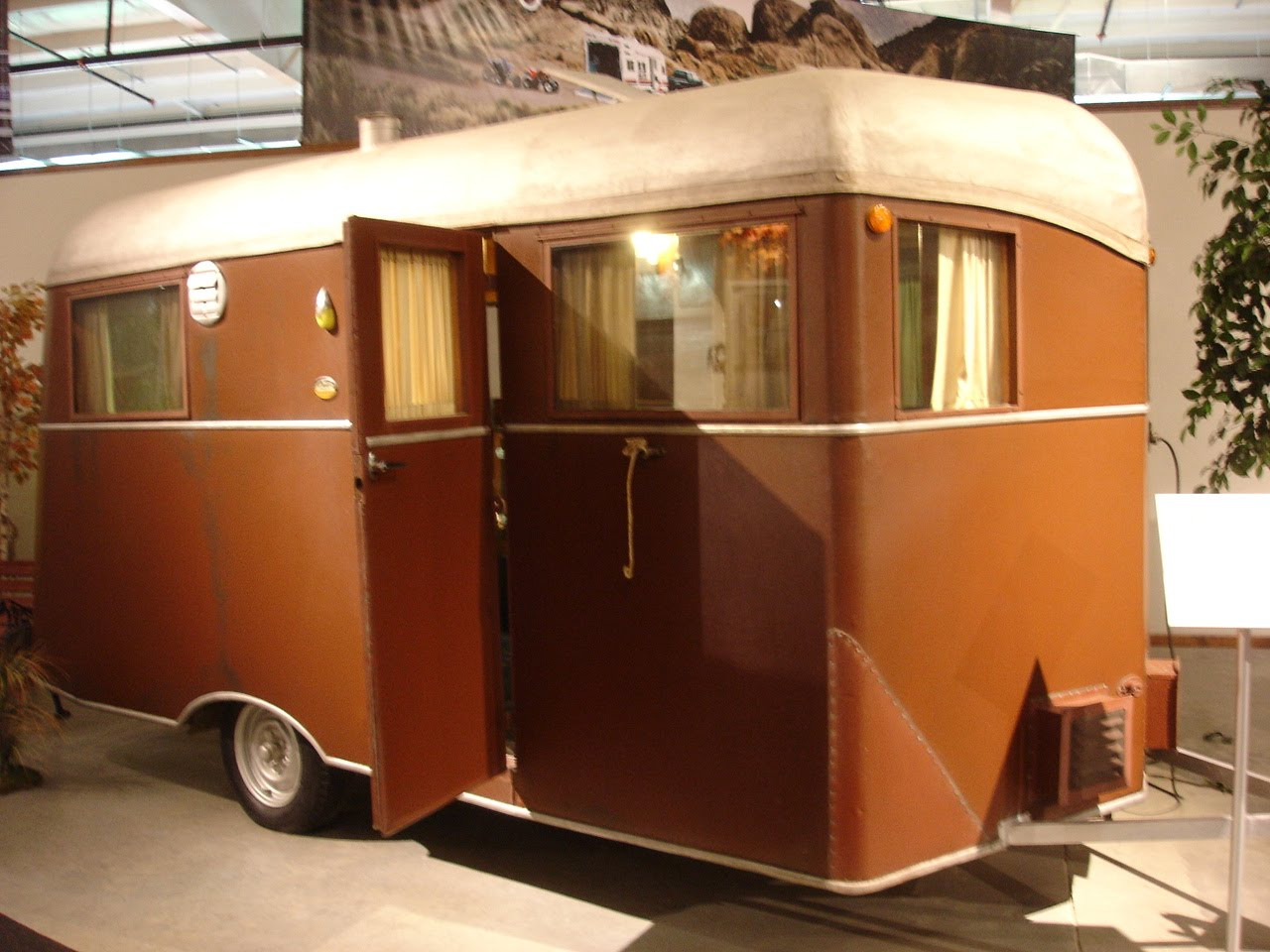 A Brief History of the RVs (4)