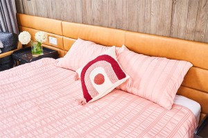 China Gold Supplier alang sa Silk Sets Bedding Set Silk Bed Sheet Quilt Cover Pillowcase 4 Sets sa Bedding Silk Sheet Bedding Set