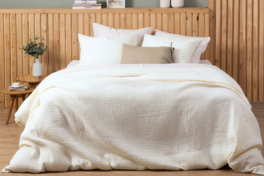 Белый роскошный комплект одеял из микрофибры