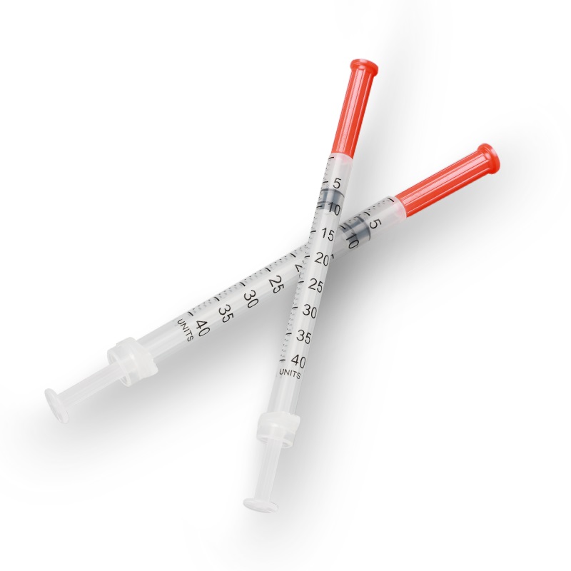 Shiringë me insulinë sterile mjekësore të disponueshme me imazh të veçuar me dozë fikse