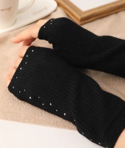 Kış sıcak bayan parmaksız eldiven rhinestones siyah moda örgü kısa kollu sıcak termal kadın moda sevimli kaşmir eldivenler