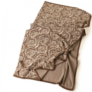 بطانيات وأغطية من الكشمير المحبوكة حسب الطلب ، بطانية حرارية منزلية فاخرة من الجاكار في فصل الشتاء مناسبة للجلد