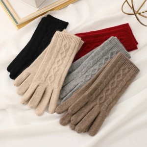 Zimske tople, debele i paperjaste pletene ženske rukavice od kašmira s uzorkom kabla
