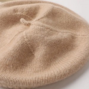 roztomilý lacný zimný úplet 100% kašmírový baretový klobúk ženy luxusné ny čiapky s čiapočkou unisex s vlastným logom