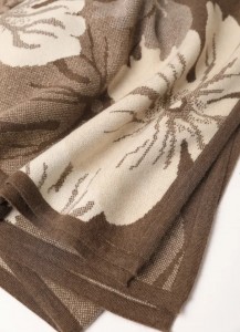 home lumi moe hōkele hoʻohana cashmere blanket custom flower jacquard knitted cashmere throw