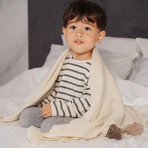 लक्झरी उबदार कश्मीरी ब्लँकेट निर्माता घाऊक बेड चंकी विणलेले सुपर सॉफ्ट स्वॅडल मुलांचे नवजात बाळ हिवाळ्यासाठी थ्रो