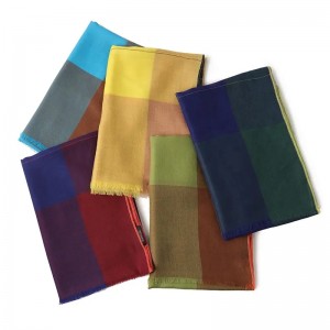OEM & ODM igba otutu houndstooth 100% cashmere scarves shawl aṣa tinrin ara obinrin njagun igbadun ọrun gbona pashmina sikafu ji 2 onra