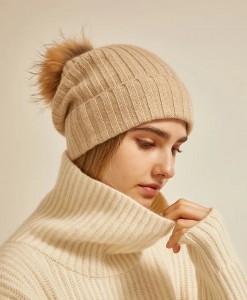 Γυναικεία προσαρμοσμένα 100% κασμίρι Χειμερινό καπέλο πολυτελείας, χαριτωμένα πλεκτά καπέλα με προσαρμοσμένο λογότυπο