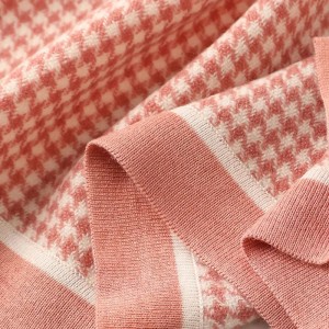 2022 igishushanyo gishya jacquard yambaraga houndstooth 100% cashmere scarf shawl kubagore