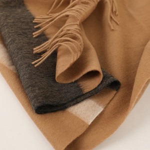 منغوليا الداخلية شتاء دافئ 100٪ الحملان بطانية مخصصة مصمم شرابة وشاح من الصوف شال