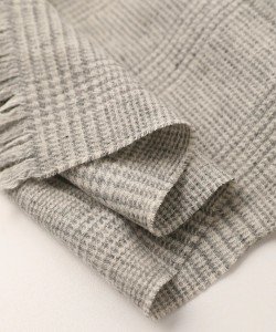 prilagođeni logotip pas 6,9% svila 51,1% kašmir 42% vuneni šal zimski ženski luksuzni modni tartan marame