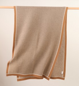 Vaovao tonga fararano sy ririnina madio cashmere vehivavy shawl oversize knitted 100% cashmere pashmina nangalatra fonony