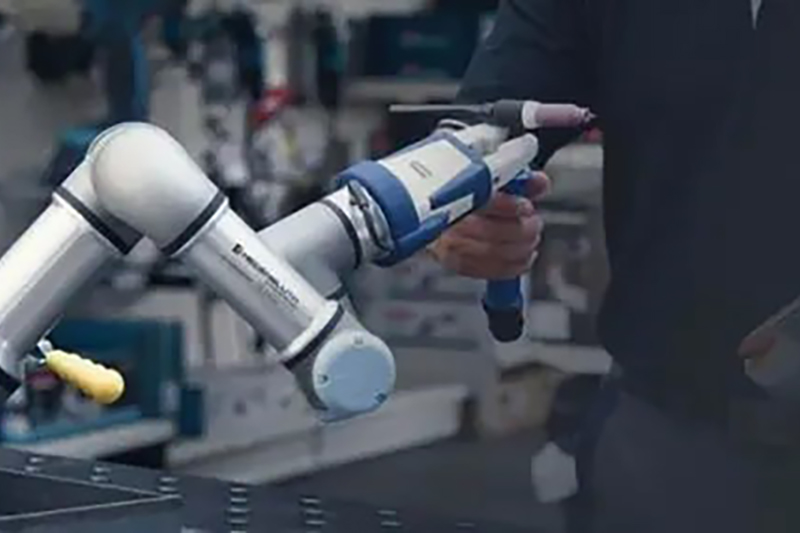 ChatGPT-4 келе жатыр, бірлескен робот индустриясы қалай жауап береді?