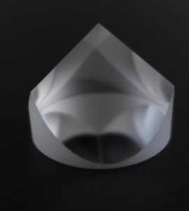 Кутнія святлоадбівальнікі Cube