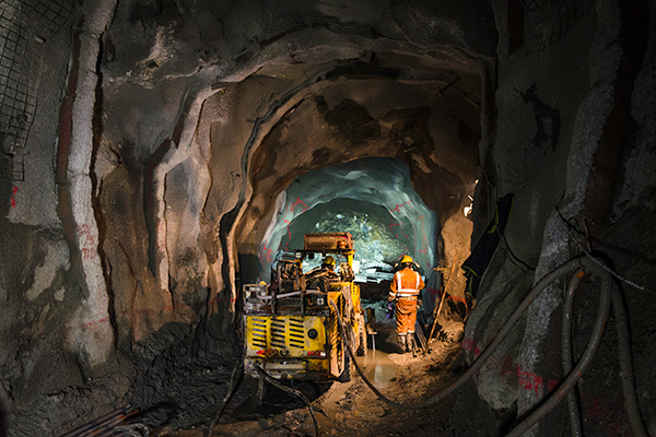 Podzemno rudarenje